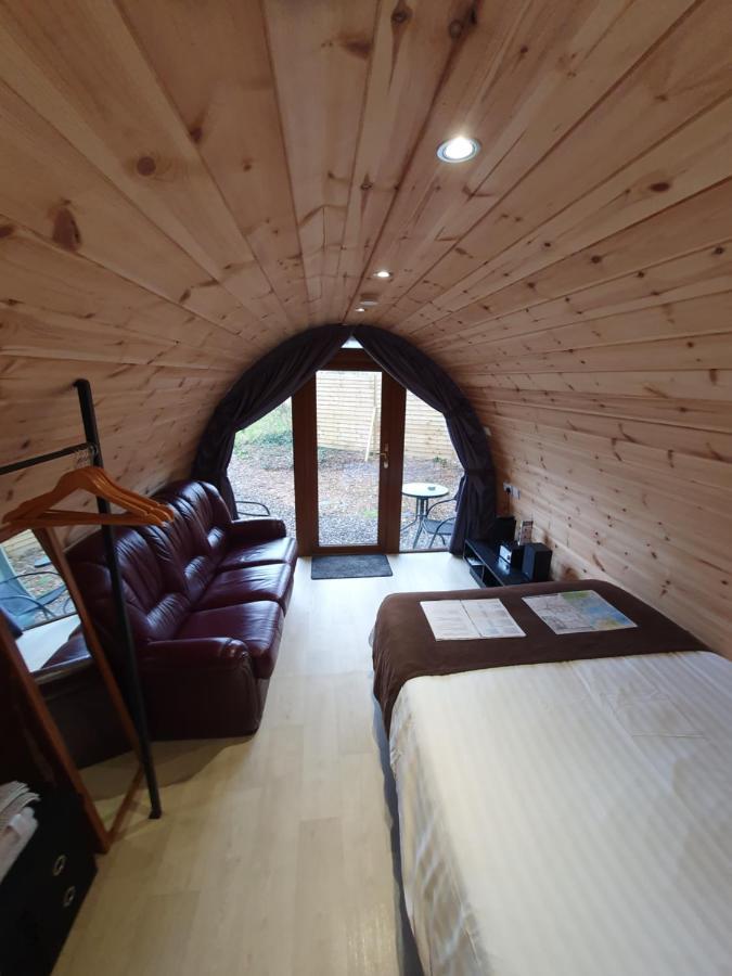 Priory Glamping Pods And Guest Accommodation Killarney Eksteriør billede