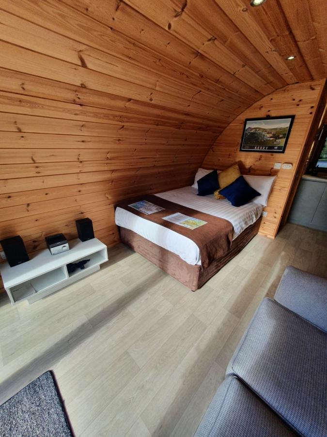 Priory Glamping Pods And Guest Accommodation Killarney Eksteriør billede