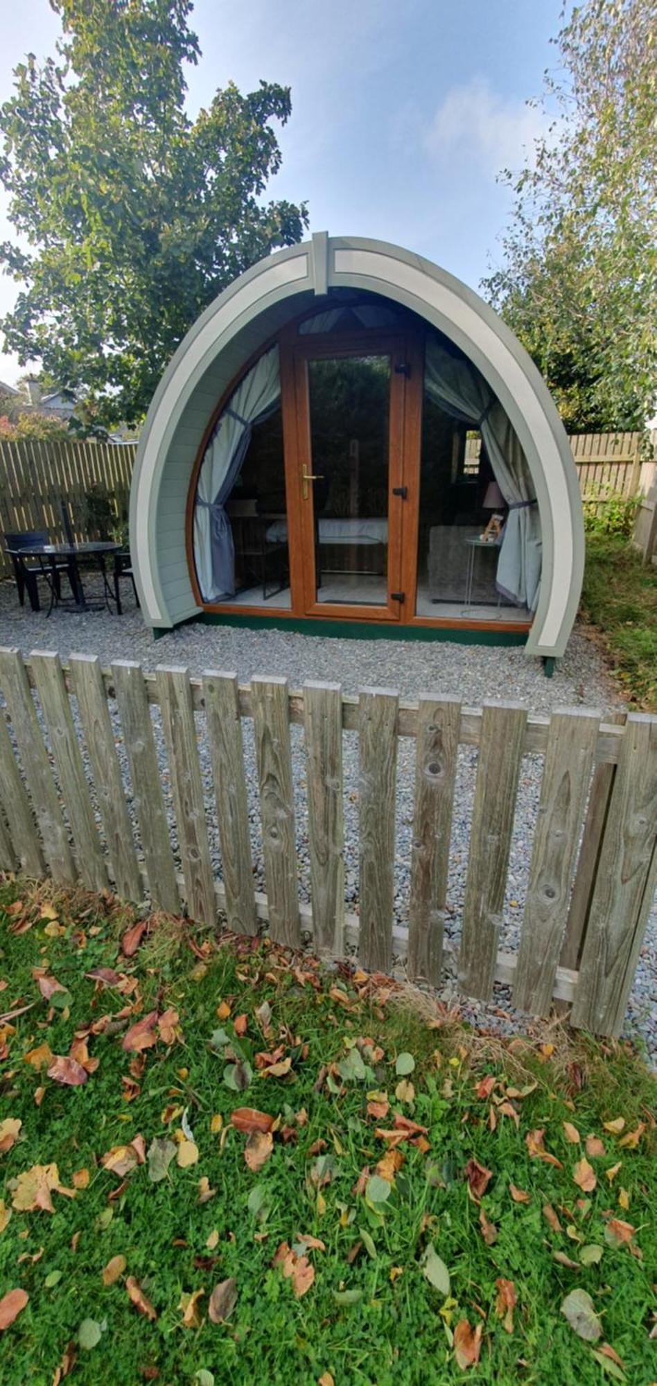 Priory Glamping Pods And Guest Accommodation Killarney Eksteriør billede