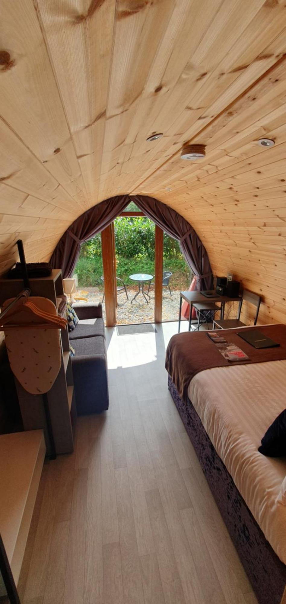 Priory Glamping Pods And Guest Accommodation Killarney Eksteriør billede