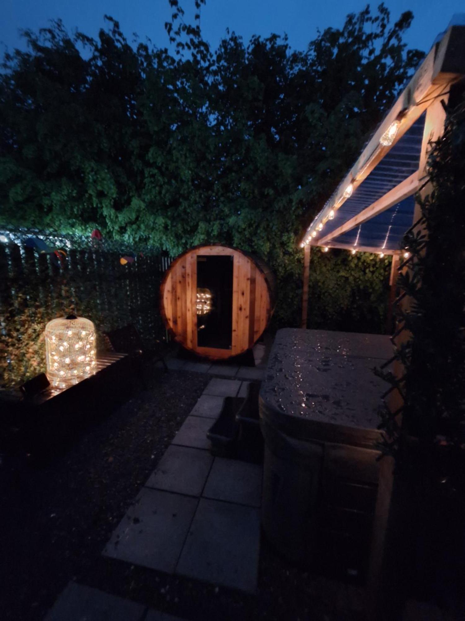 Priory Glamping Pods And Guest Accommodation Killarney Eksteriør billede