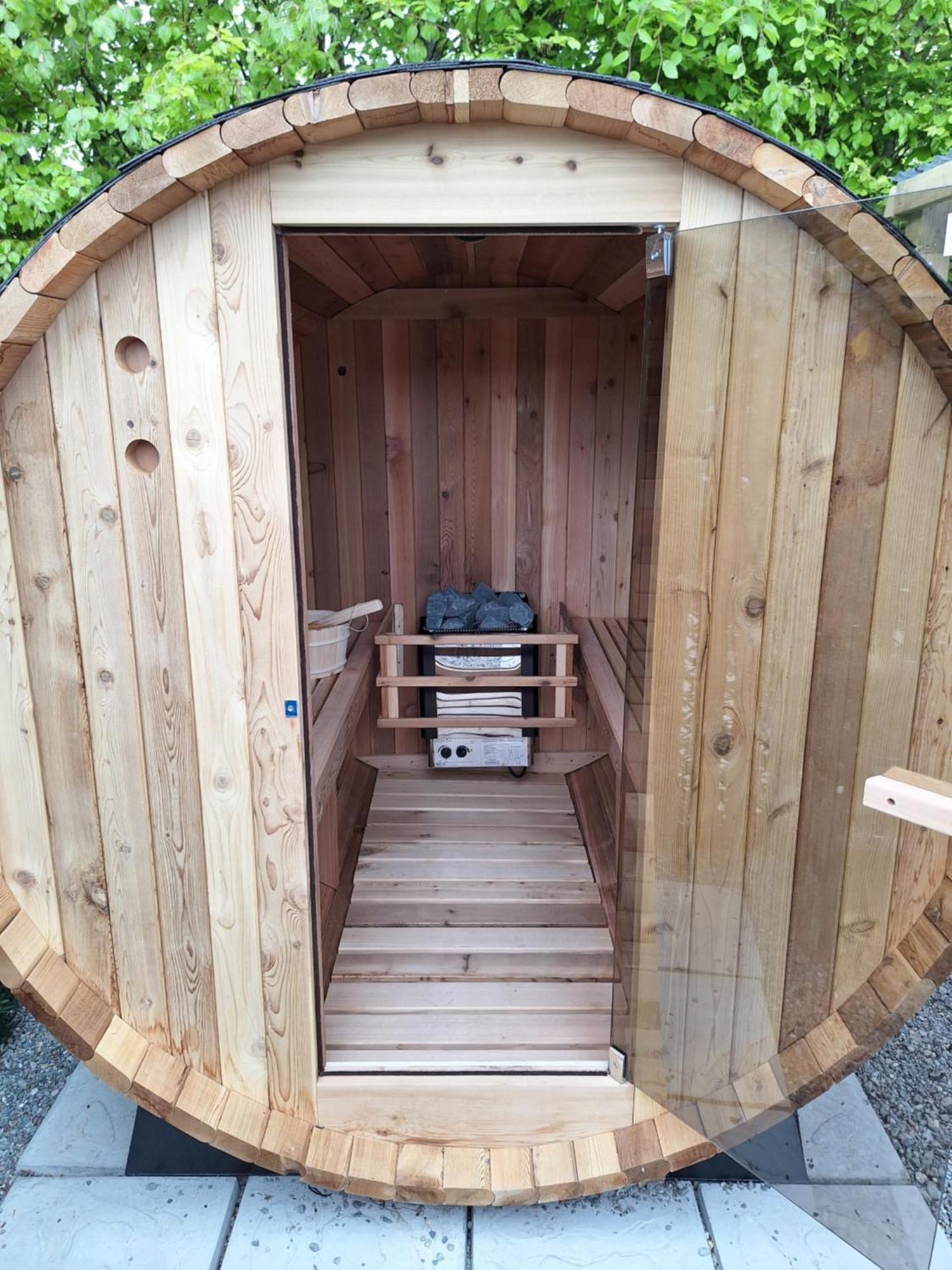 Priory Glamping Pods And Guest Accommodation Killarney Eksteriør billede